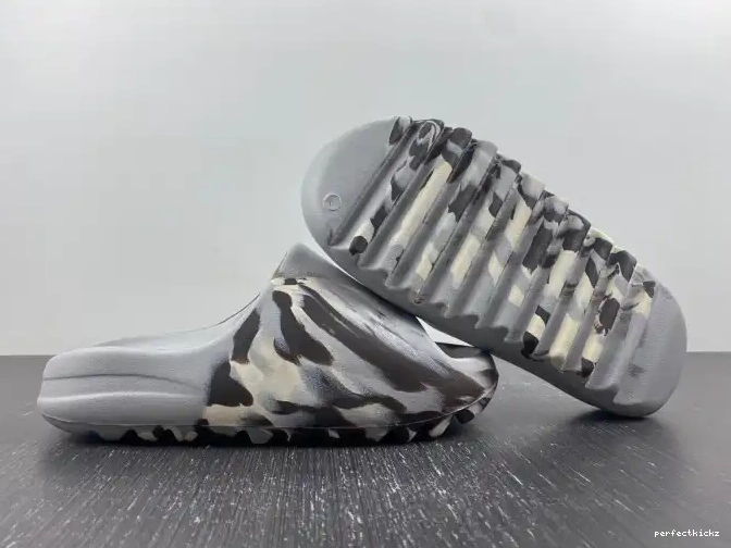 Adidas Slide Yeezy GZ5553 0621